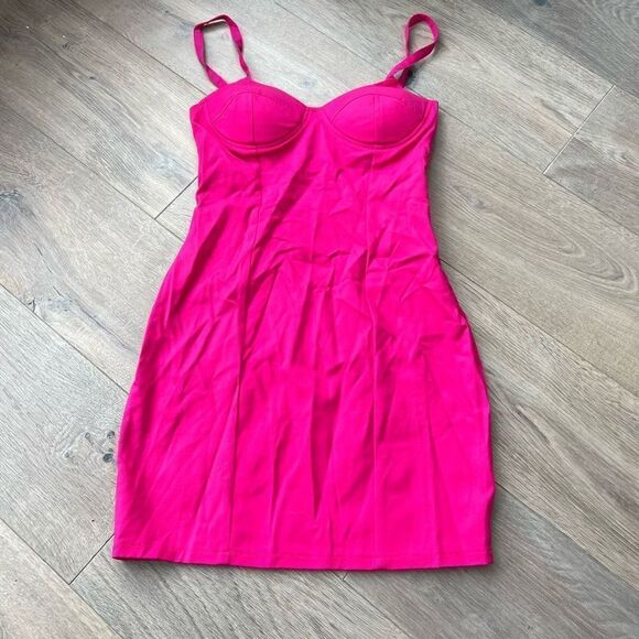 Superdown About Us Danica Dress in Size S Hot Pink - Picture 3 of 6
